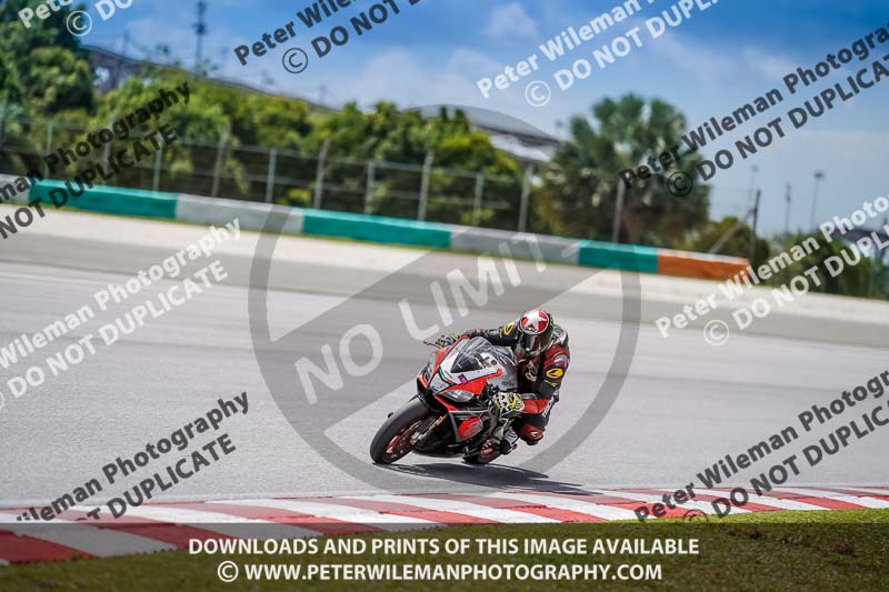 Sepang;event digital images;motorbikes;no limits;peter wileman photography;trackday;trackday digital images